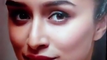 La Sexta Eyaculación De Shraddha Kapoor Con Lubricante Y Juguete Sexual