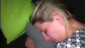 Madre Amateur Se Pone Traviesa En Video Casero