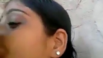 Encuentro Íntimo De Una Ama De Casa India Casera