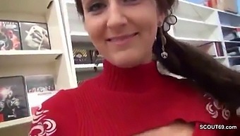 Remaja Jerman Dientot Dan Hamil Di Kedai Video Selama Istirahat Kerja