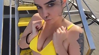 Watch The Erotic Dance On The Beach, Arousing The Swimmers #Beachfun