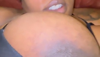 Shaved Pussy Milf Gets A Big Creampie In Her Eyes